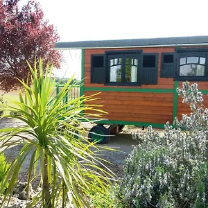 Hotel Roulotte Accès Privatif, Pauilhac